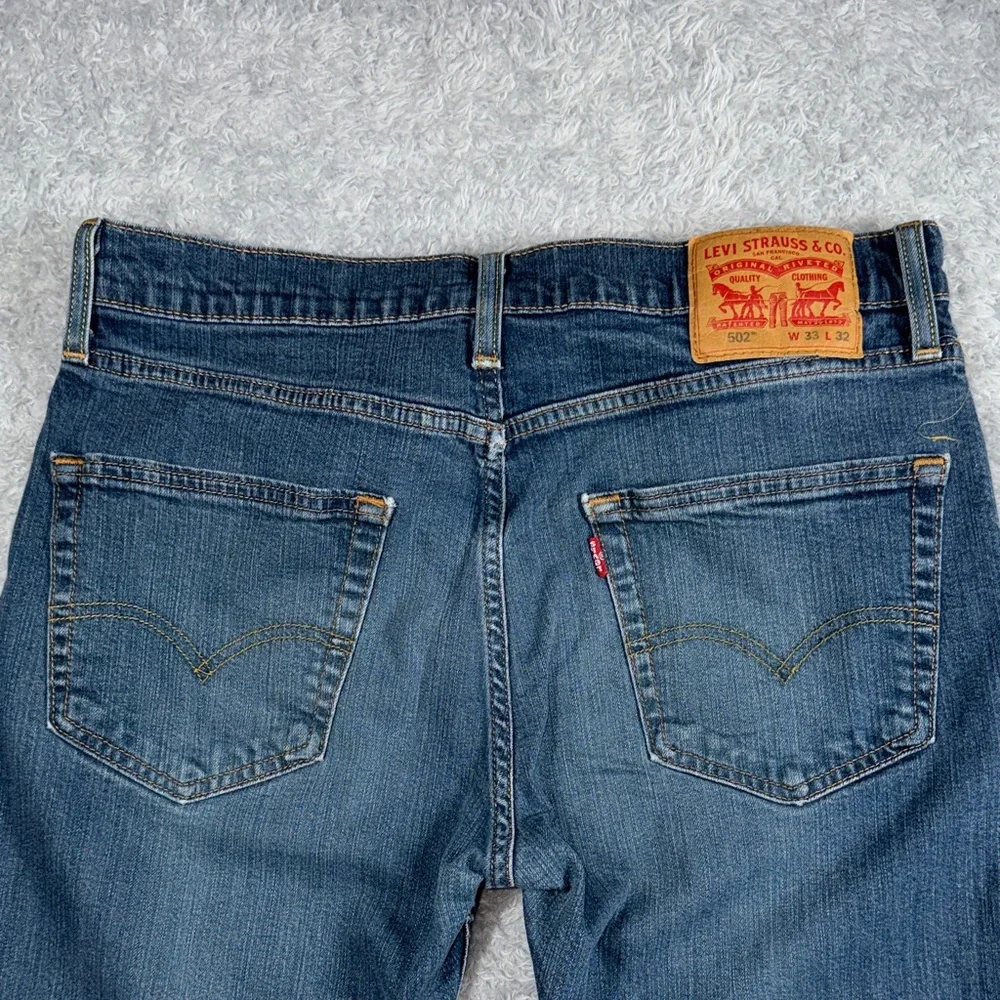 Levi's Slim Fit Jeans in Classic Blue